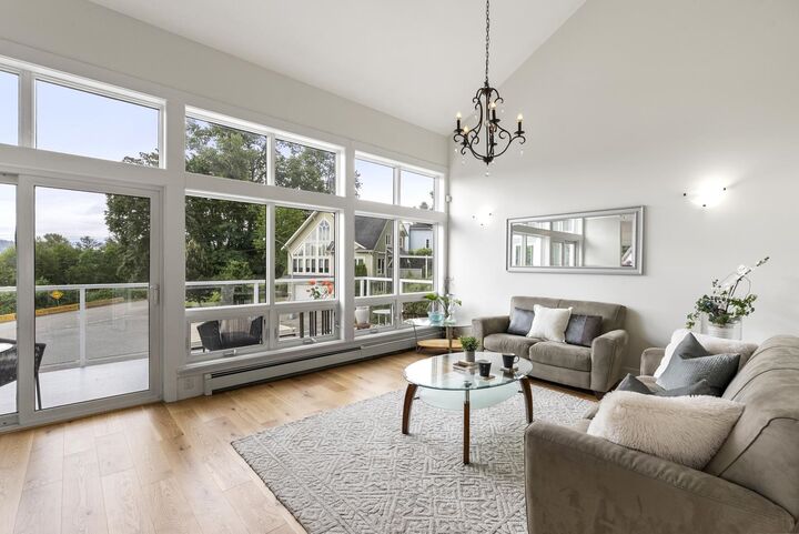 Property Photo: 13820 116 Avenue BC V3R 2T2