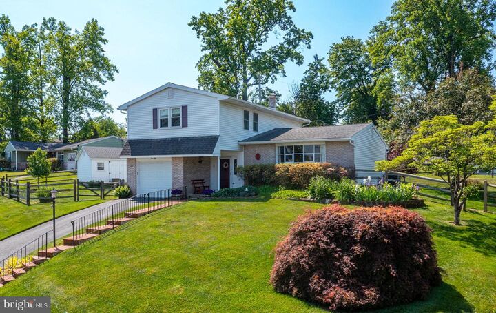 Property Photo:  450 Silver Brook Drive  PA 19508 