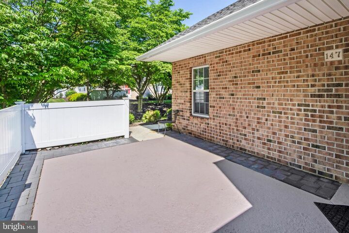 Property Photo: 147 Village Way PA 19460