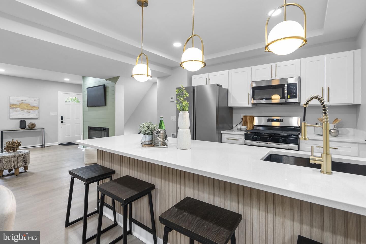 Property Photo:  4228 Foote Street NE  DC 20019 