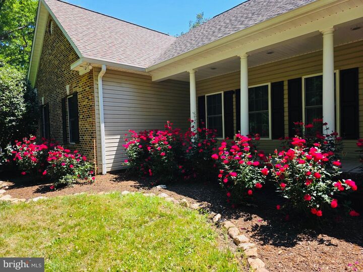Property Photo: 9801 Cherokee Lane VA 22553