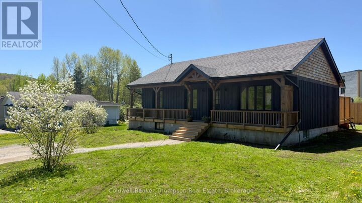 Property Photo:  6 Kitchen Road South  ON P1H 1Y1 