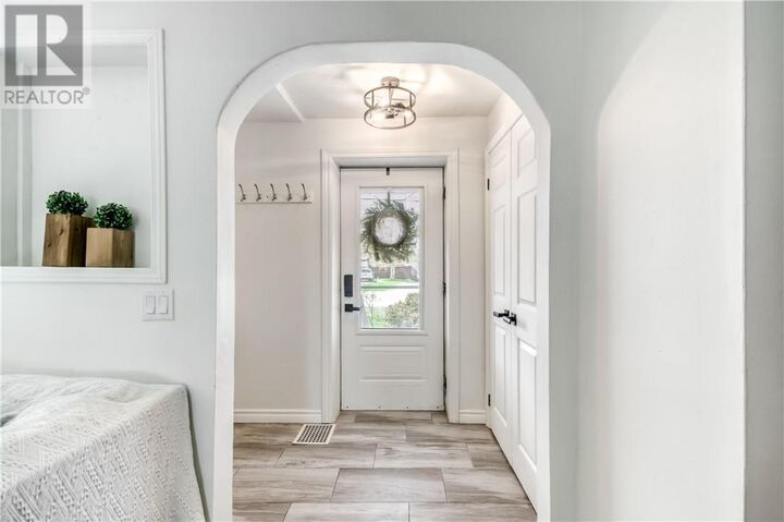 Property Photo: 170 Darby Street ON P3B 3V1