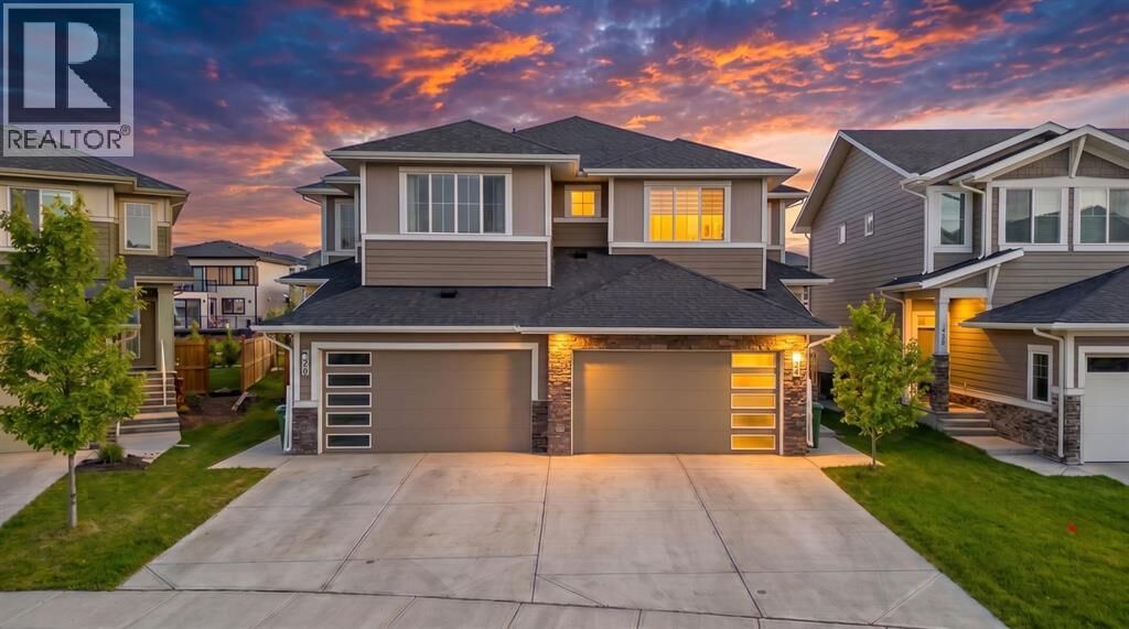 Property Photo:  154 South Shore Court  AB T1X 0B4 