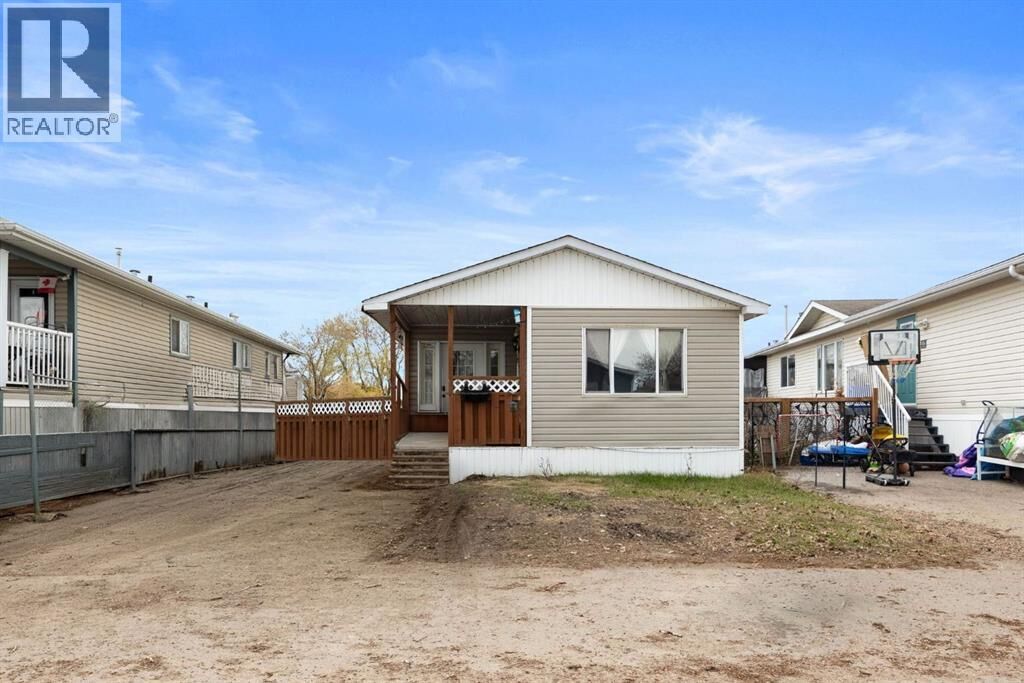 Property Photo:  216 Grenfell Crescent  AB T9H 2M6 