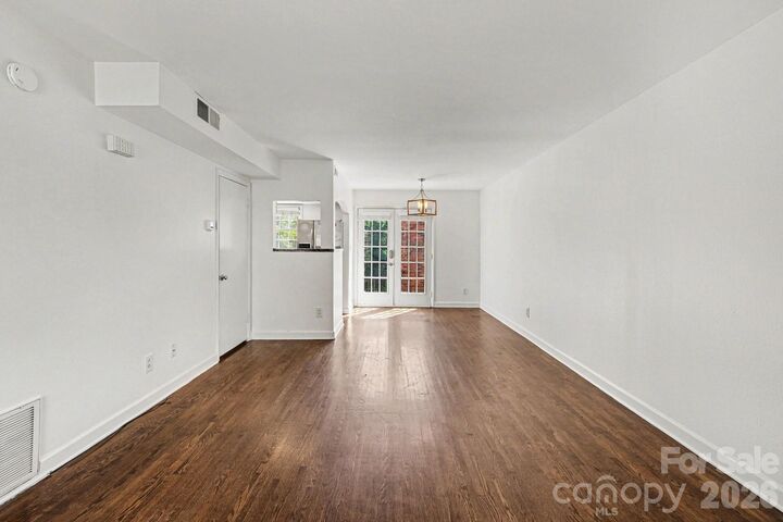 Property Photo:  4329 Hathaway Street B  NC 28211 