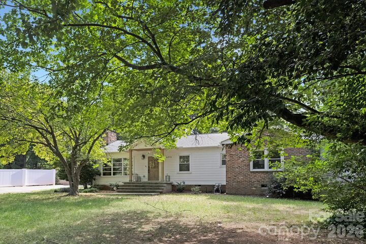 Property Photo:  6213 Sharon Road  NC 28210 