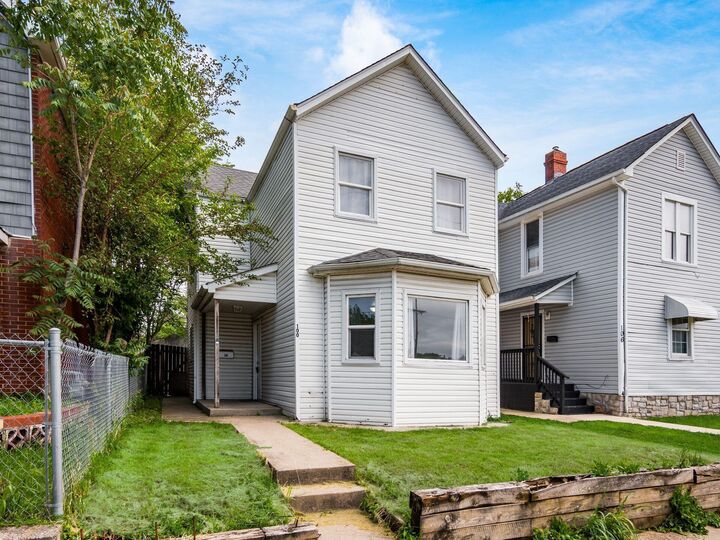 Property Photo:  100 S Oakley Avenue  OH 43204 