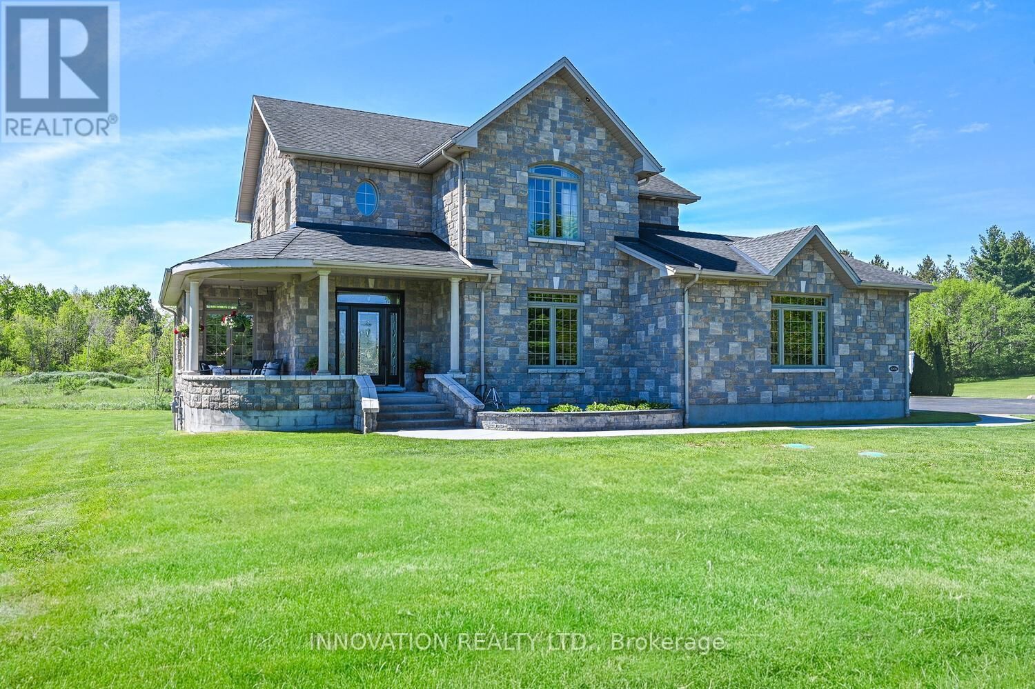 Property Photo:  61 Balmoral Street  ON K0G 1J0 
