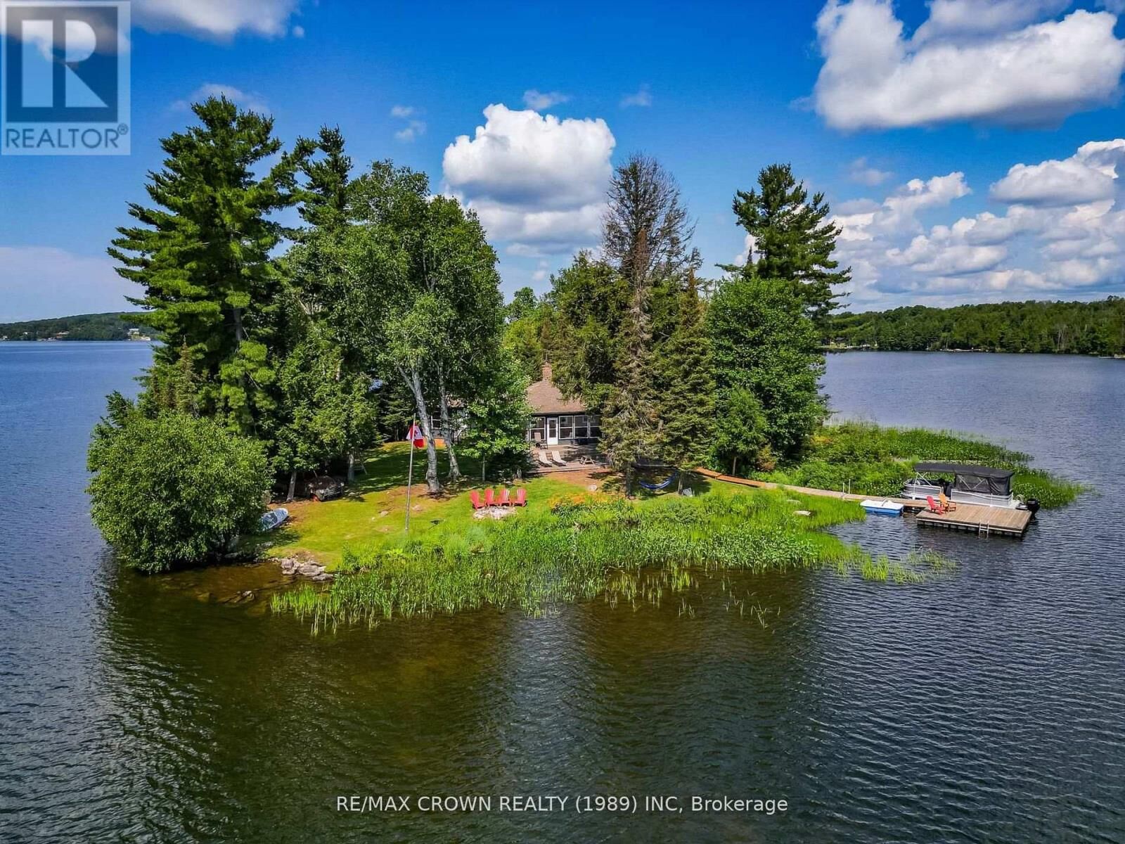 Property Photo:  71 Northwoods Drive Island  ON P0H 1K0 