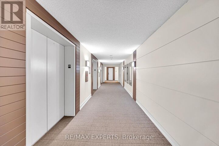 Property Photo:  2191 Yonge Street 2304  ON M4S 3H8 