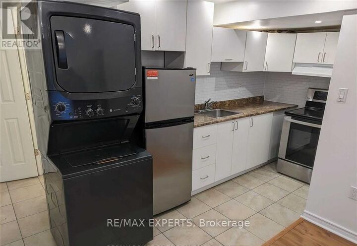 Property Photo:  37 Trawley Crescent Bsmt  ON L1S 5X9 