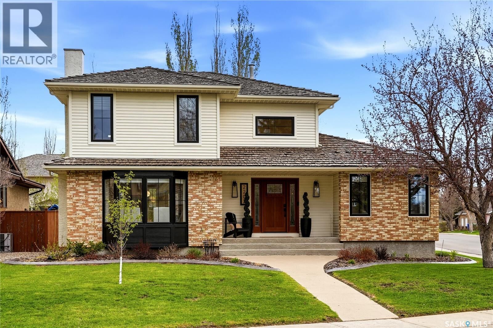 Property Photo:  2202 Wascana Greens  SK S4V 2M2 