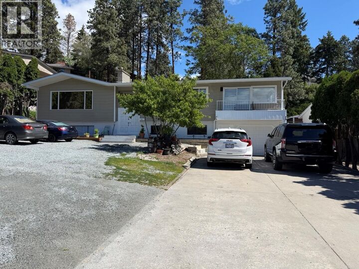 647 Clifton Road — photo 1