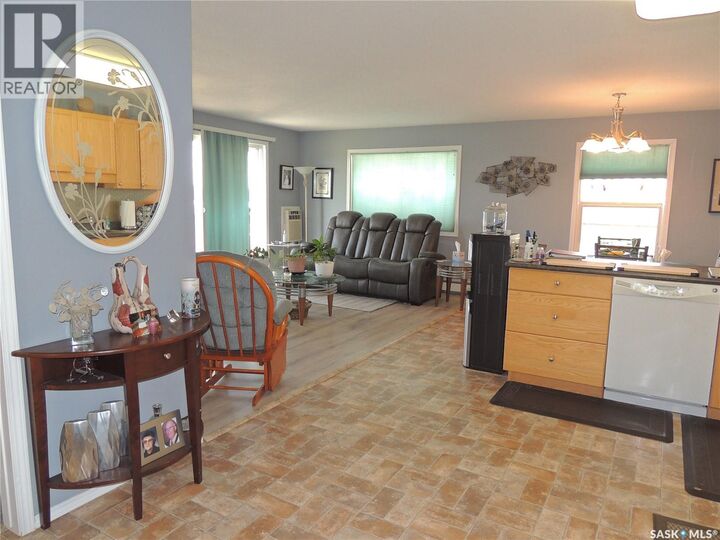 Property Photo:  407 701 Henry Street  SK S4A 2B7 