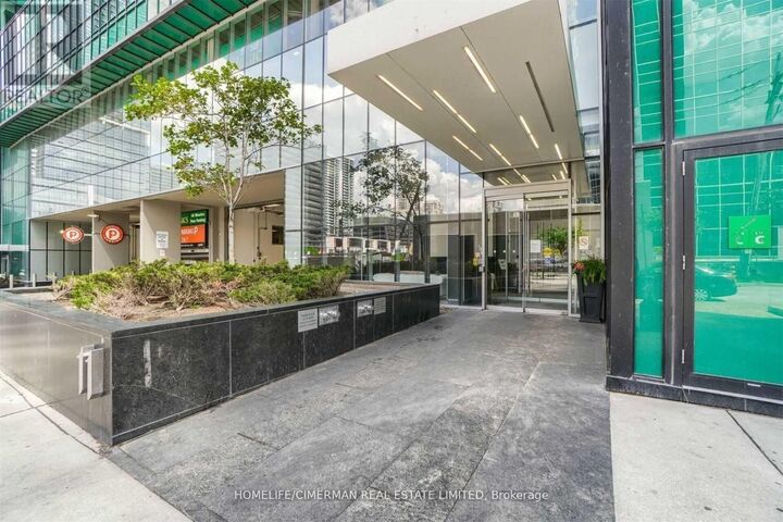 Property Photo: 11 Bogert Avenue 3206 ON M2N 0H4