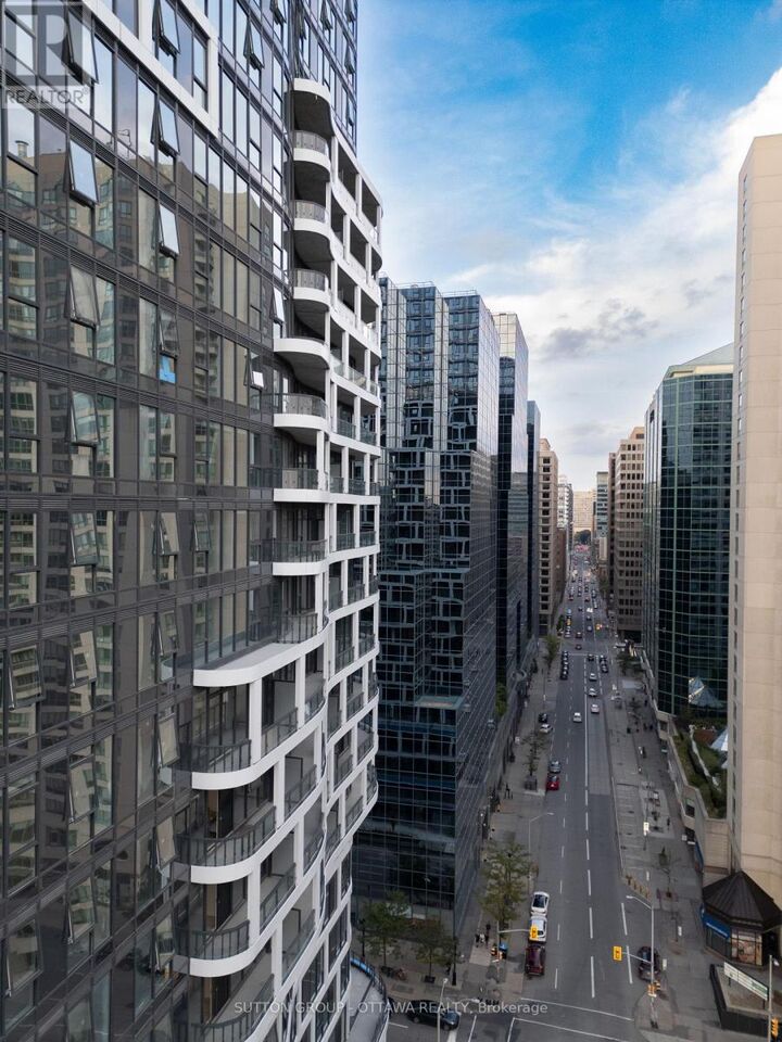 Property Photo:  400 Albert Street 1609  ON K1N 0G6 