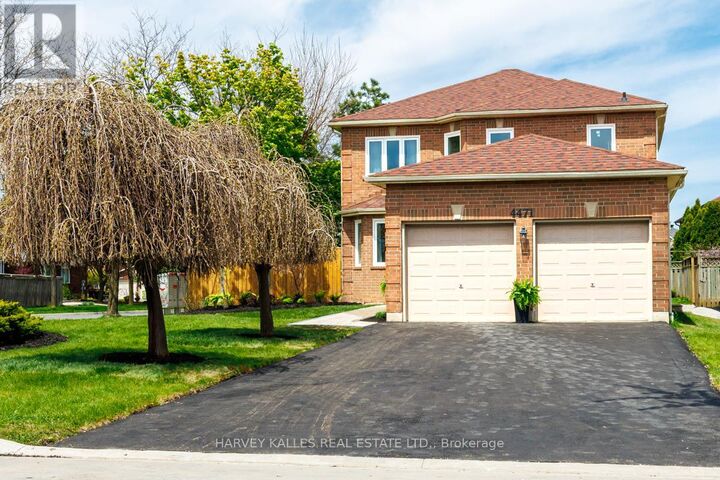 Property Photo:  4471 Romfield Crescent  ON L5M 4L1 