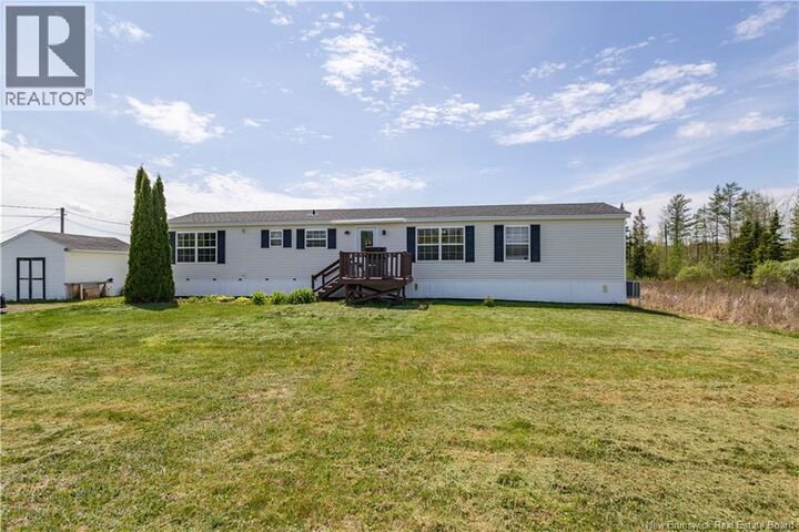 Property Photo:  46 Sunpoke Road  NB E3B 8Y6 