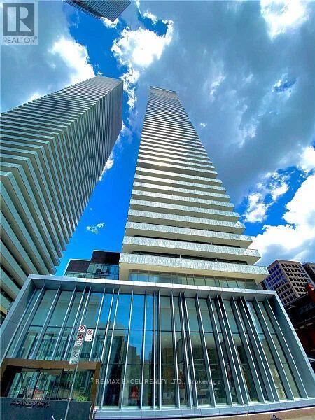 Property Photo:  50 Charles Street East 2805  ON M4Y 0C3 