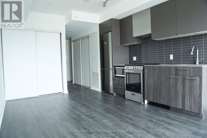 Property Photo: 251 Jarvis Street 3507 ON M5B 0C3