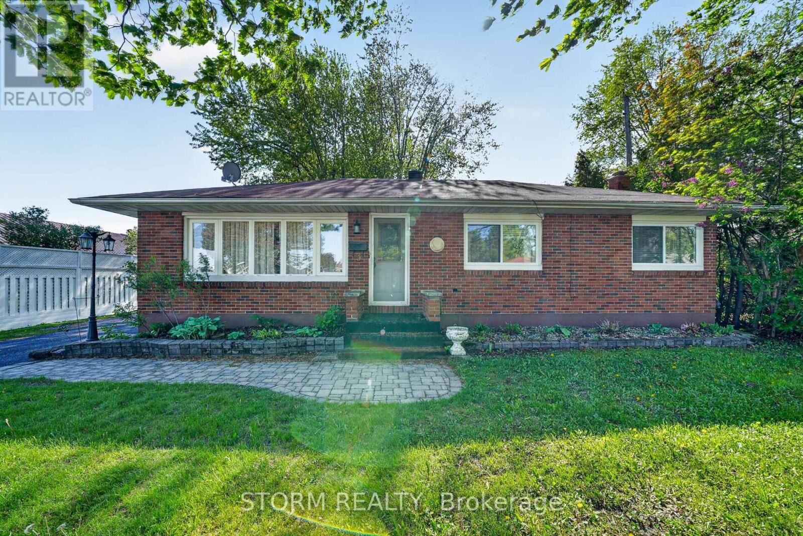 Property Photo: 3 Ault Drive ON K0C 1M0