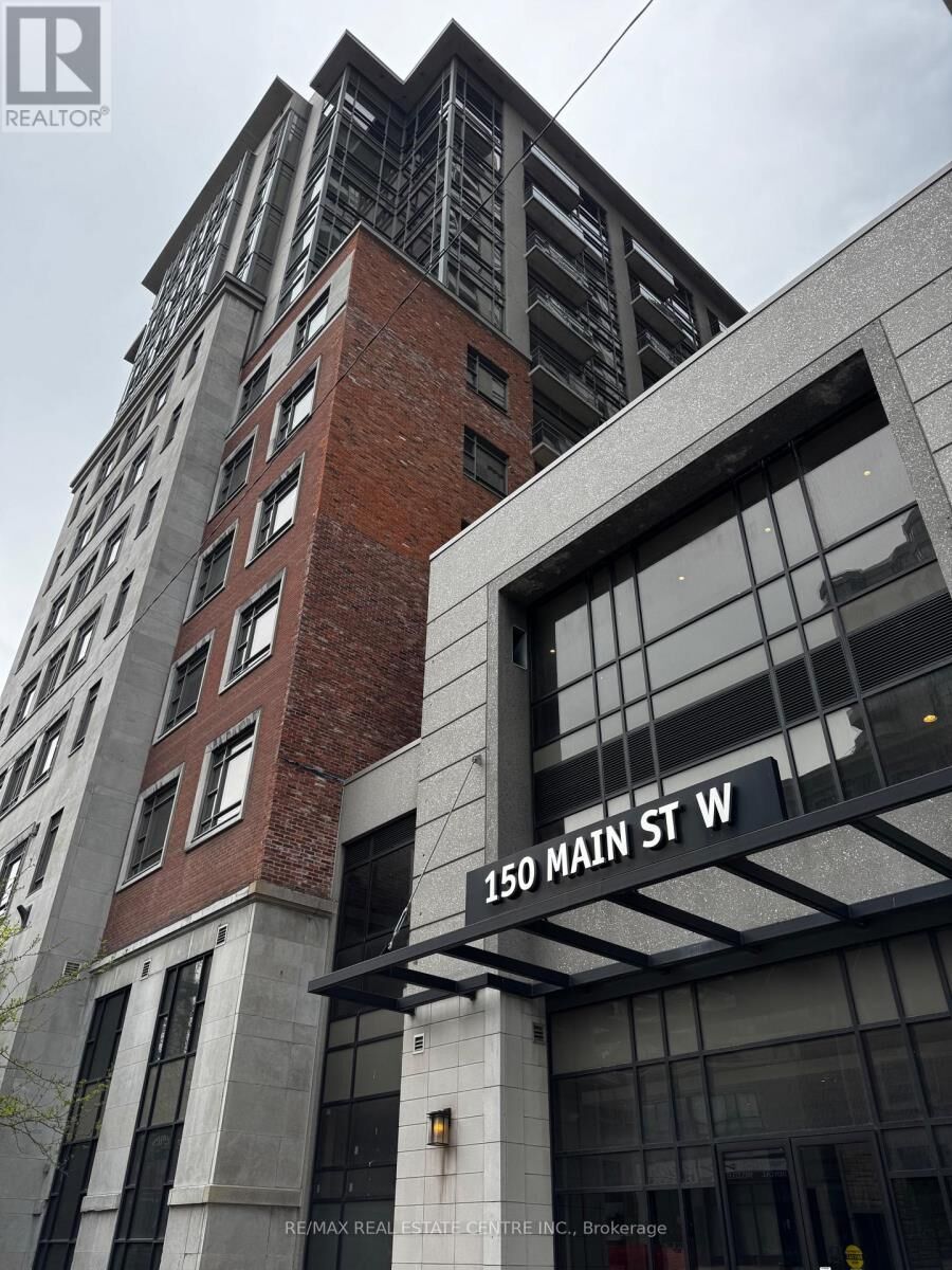Property Photo: 150 Main Street West Ph13 ON L8P 1H8
