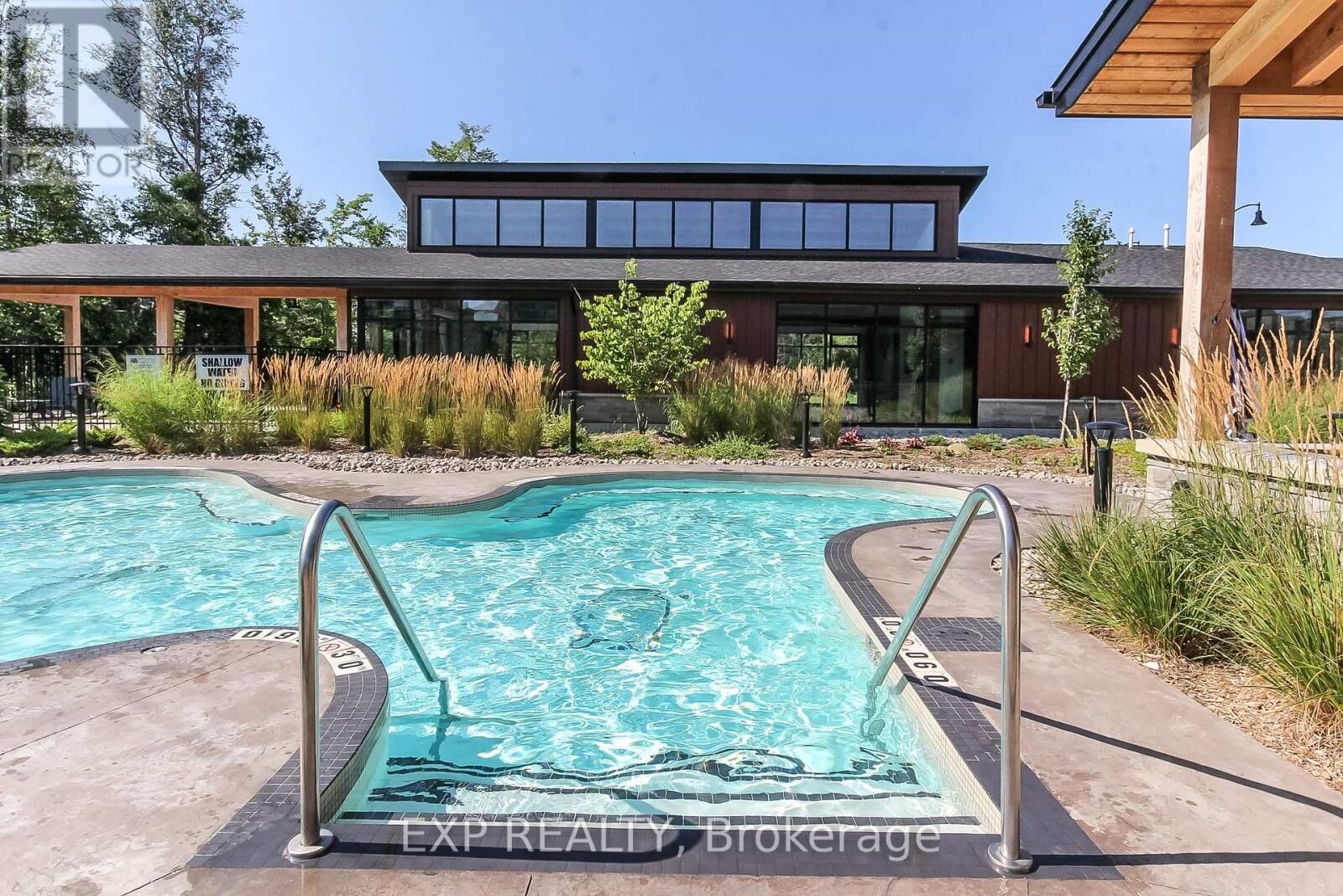 Property Photo: 142 Sycamore Street ON L9Y 4E2
