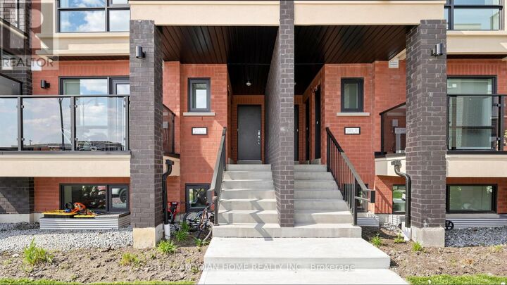Property Photo: 55 Romilly Avenue 15 ON L7A 5L8