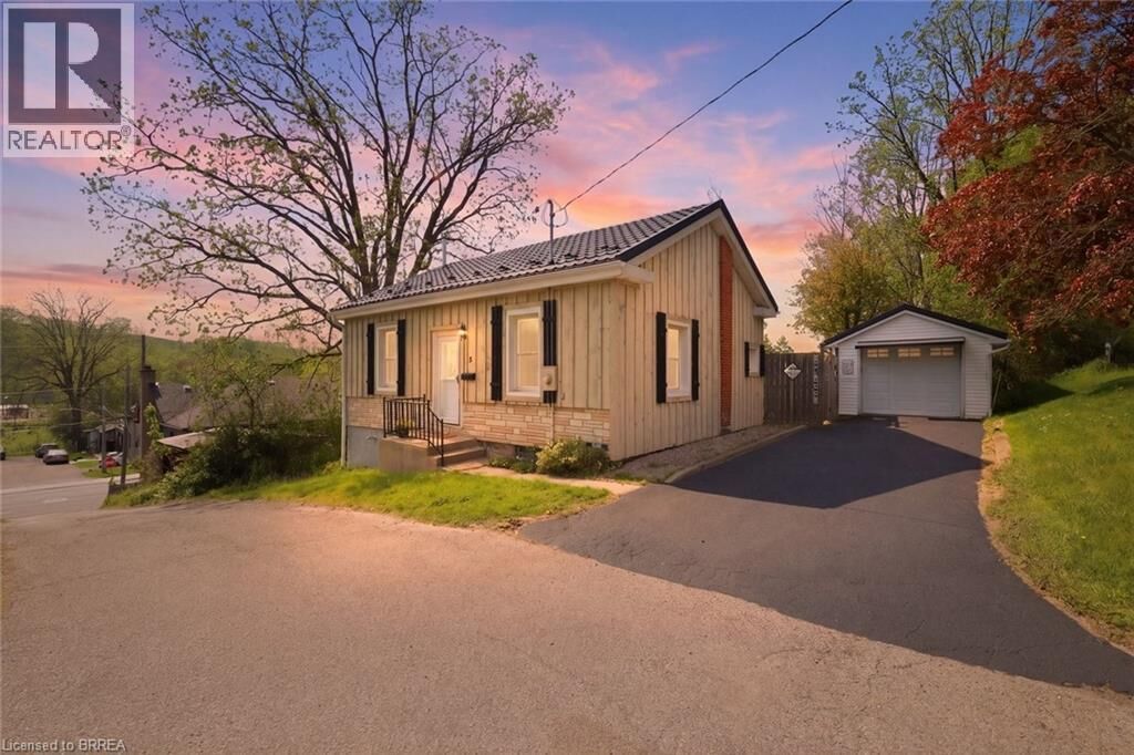 Property Photo: 9 Keeton Lane ON N3L 1M8