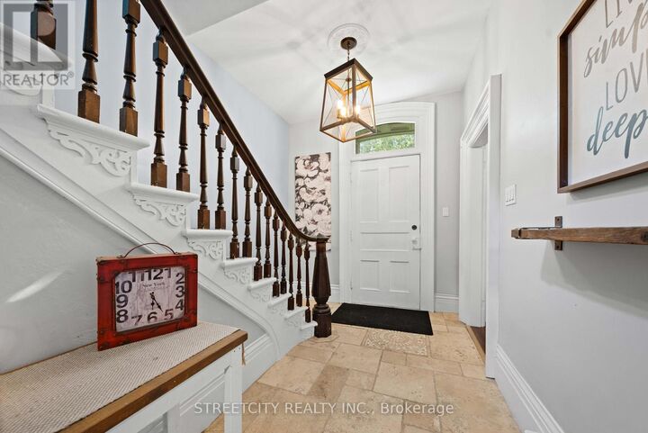 Property Photo: 51184 Ashton Street ON N0L 2J0