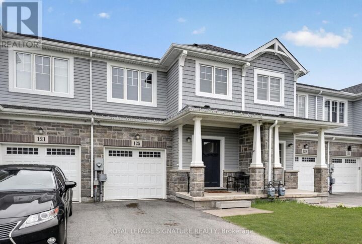 Property Photo: 125 Sunflower Place ON L3C 0H9