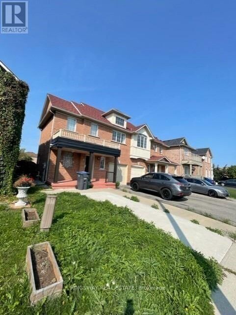 Property Photo:  8 Blue Whale Boulevard  ON L6R 2R4 