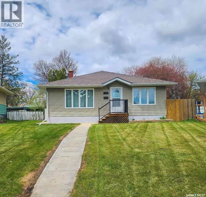 Property Photo:  5342 5th Avenue  SK S4T 0M4 