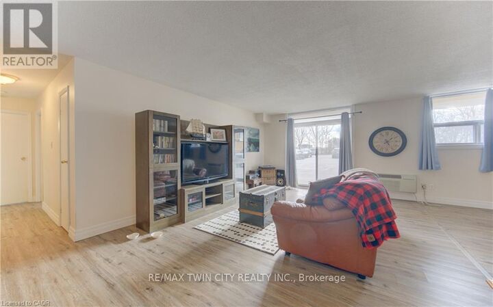 Property Photo:  185 Kehl Street 214  ON N2M 5B9 