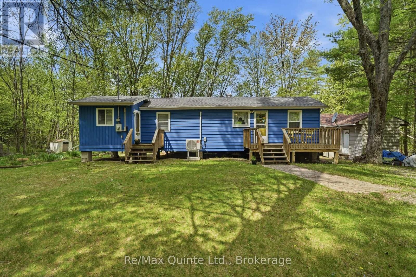Property Photo:  122 Cottage Lane  ON K0K 3J0 
