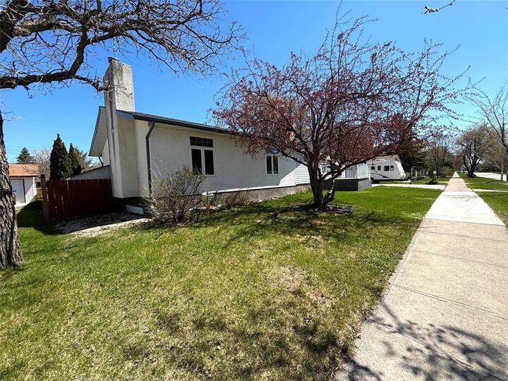 Photo de la propriété: 729 McLean Avenue MB R1A 0V8