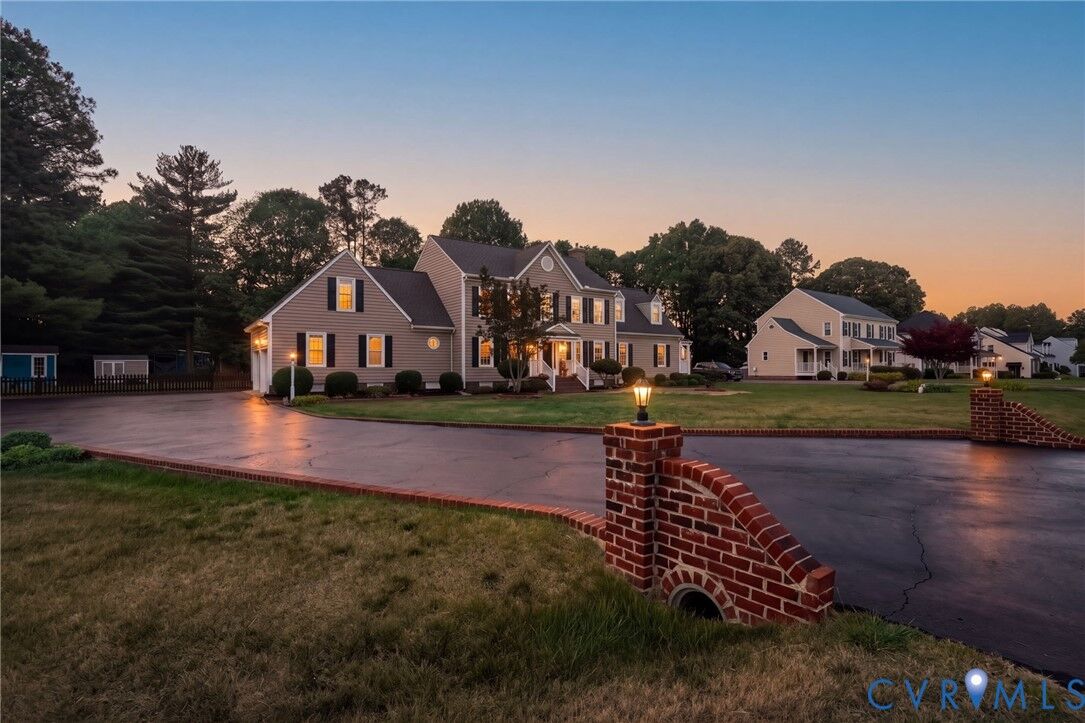 Property Photo:  9343 Braxton Way  VA 23116 
