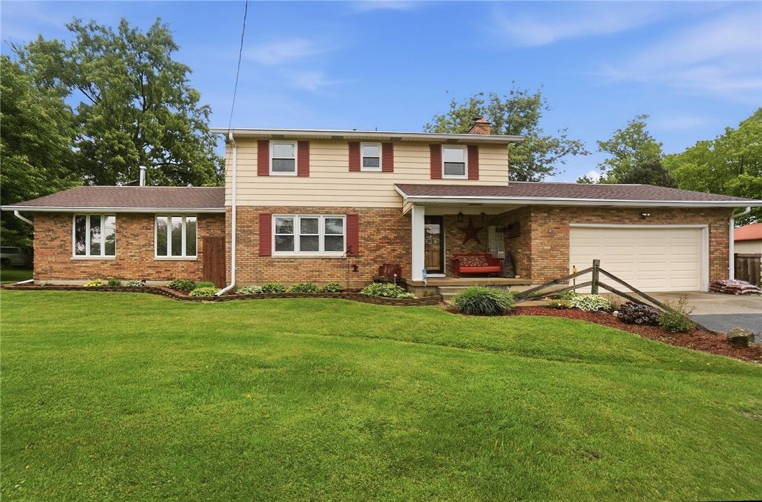 Property Photo: 4170 Johnson Road OH 45502
