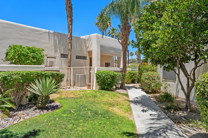 Property Photo:  67269 Cumbres Court  CA 92234 