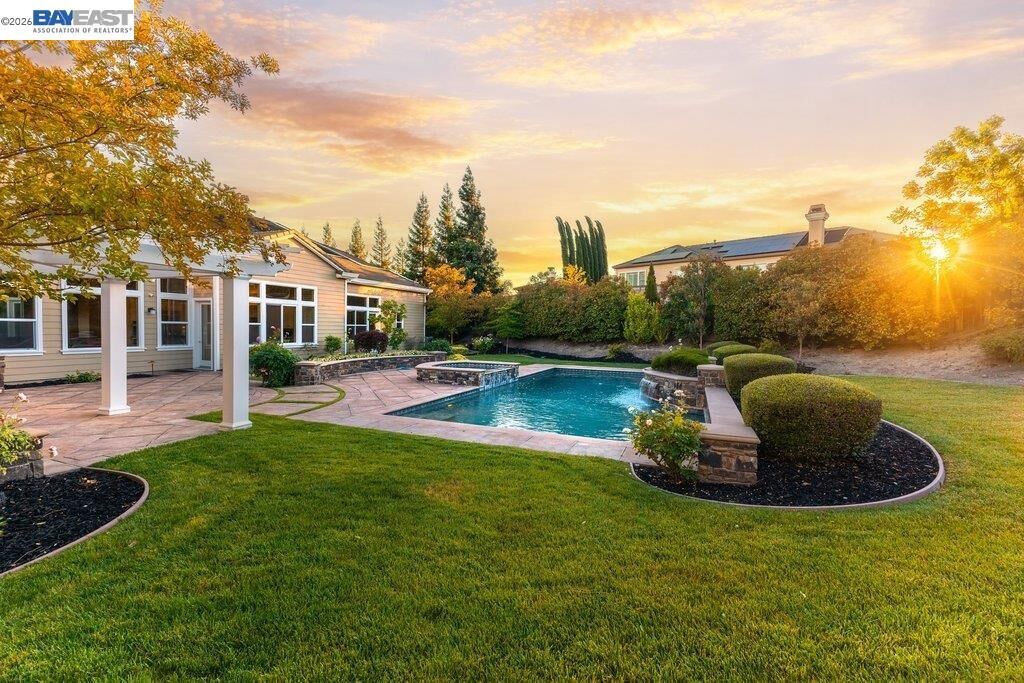 Property Photo: 25 Treetop Terrace CA 94507