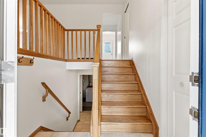 Property Photo:  74 Andrew Crescent  AB T8N 2V3 