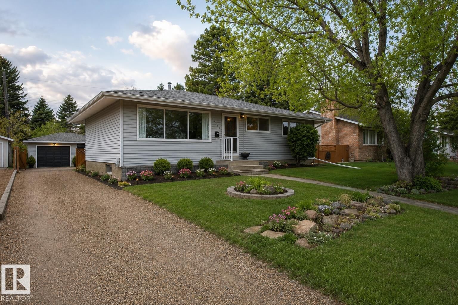 Property Photo:  13312 137 Street NW  AB T5L 2A9 