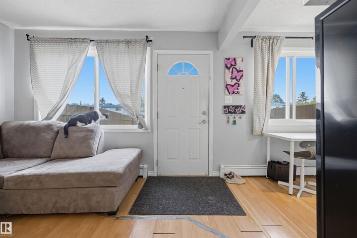 18315 89 Avenue NW 3 — photo 1