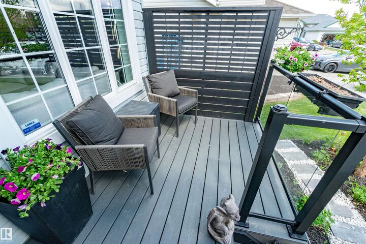 Property Photo: 4012 53 Street AB T4X 1N4