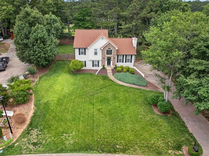 Property Photo: 7745 Wynfield Drive GA 30040