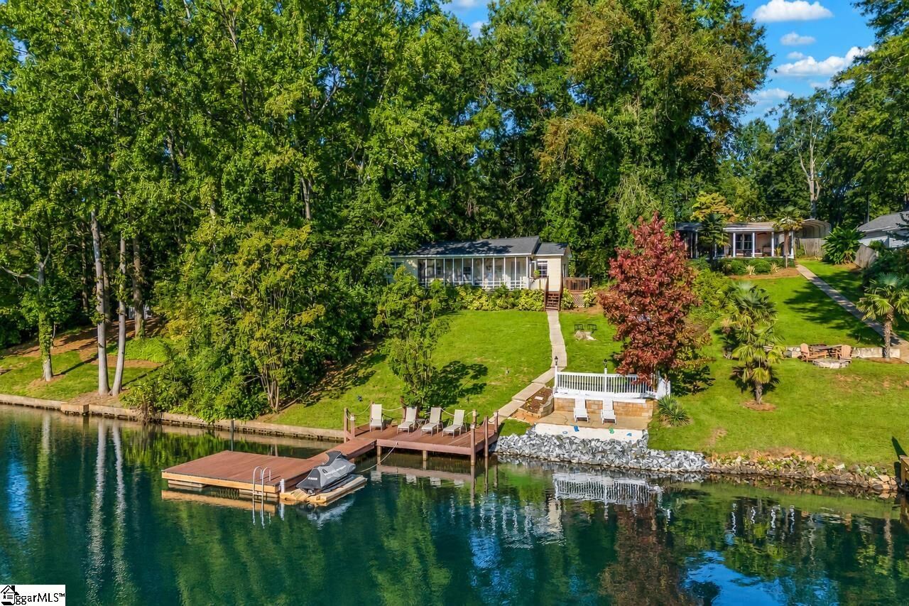 Property Photo: 151 Wendy Lane SC 29349