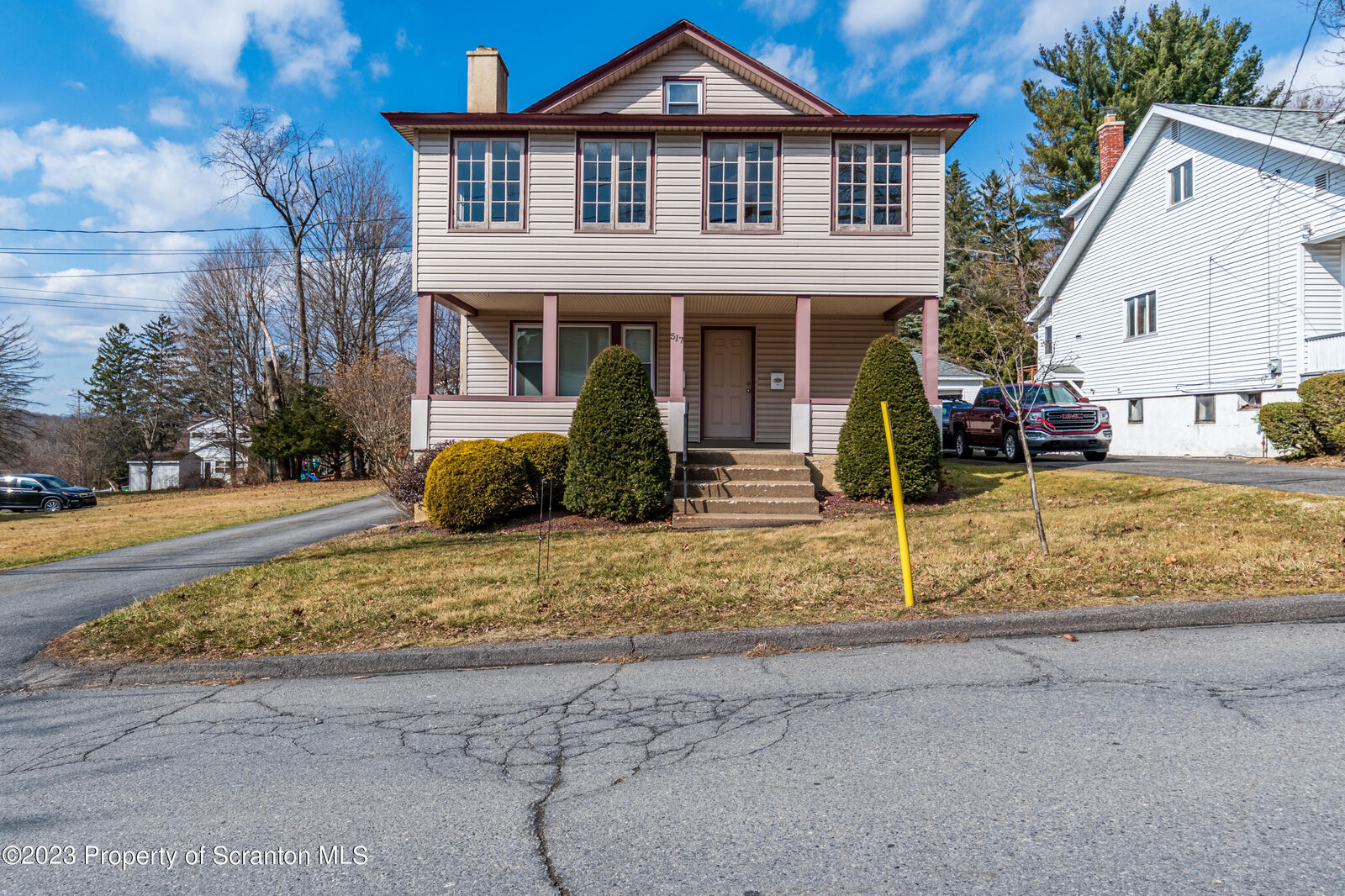 Property Photo: 517 Highland Avenue PA 18411