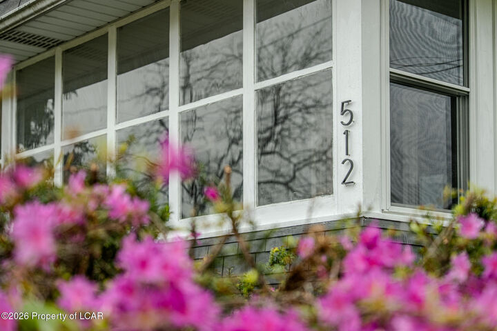 Property Photo:  512 Shady Lane Road  PA 18411 