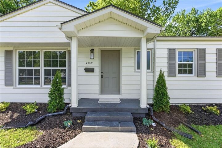 Property Photo:  9939 Campbell Street  MO 64131 